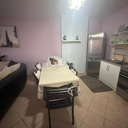 Diam Apartament-sea View In *