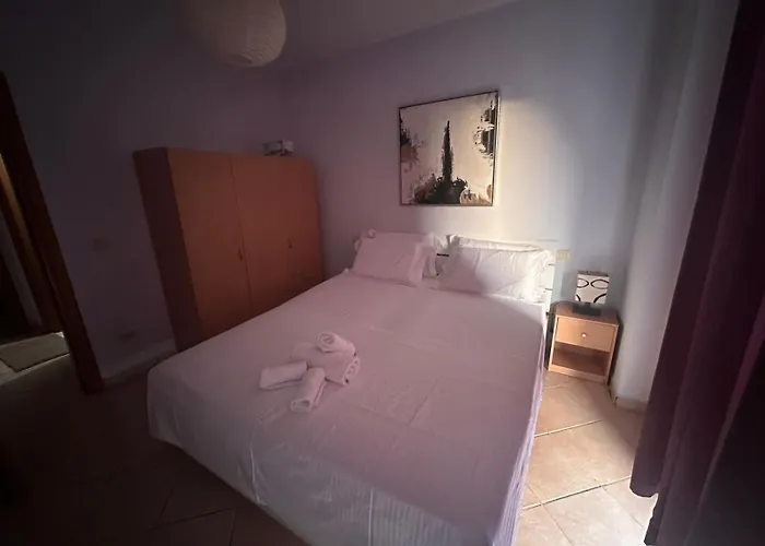Diam Apartament-sea View In * Saranda